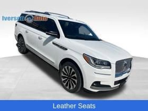 Used 2023 Lincoln Navigator L Reserve AWD/4WD image 5