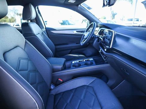 New 2026 Volkswagen Atlas Cross Sport SE image 25