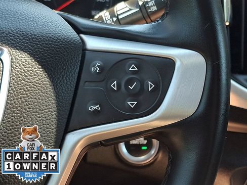 Used 2024 GMC Terrain SLT AWD/4WD image 22