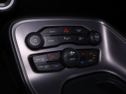 Used 2023 Dodge Challenger GT image 31