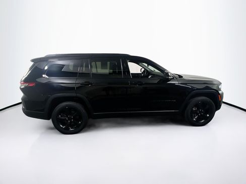 Used 2023 Jeep Grand Cherokee L Laredo AWD/4WD image 4