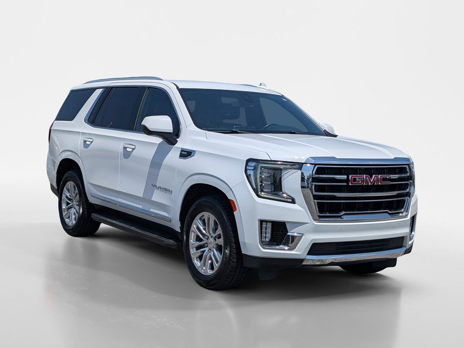 Used 2021 GMC Yukon SLT RWD image 2