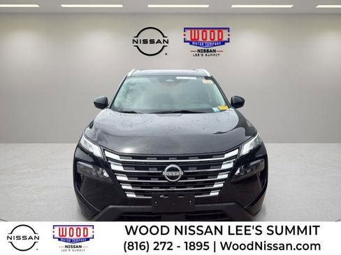 Used 2024 Nissan Rogue SV w/ SV Premium Package AWD/4WD image 1