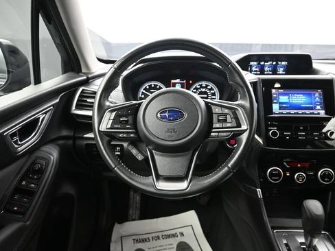 Used 2023 Subaru Forester Premium AWD/4WD image 32