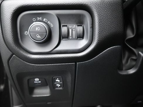 New 2026 RAM 1500 Laramie w/ Night Edition image 26