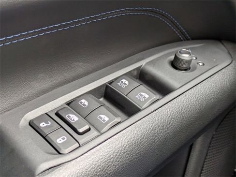 New 2026 Jeep Compass Latitude image 24