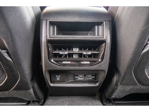 Used 2023 Jeep Grand Cherokee Altitude AWD/4WD image 19