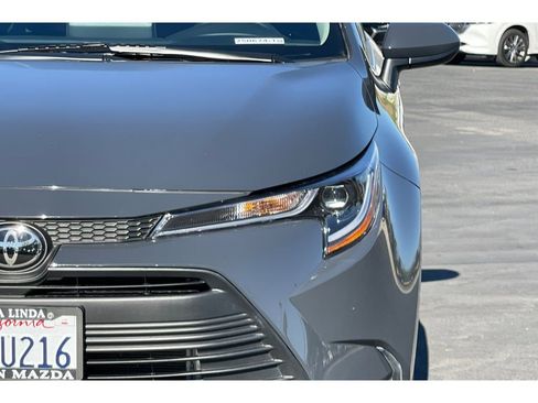 Used 2025 Toyota Corolla LE image 45