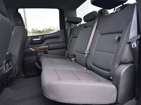 Used 2021 GMC Sierra 1500 Elevation image 30