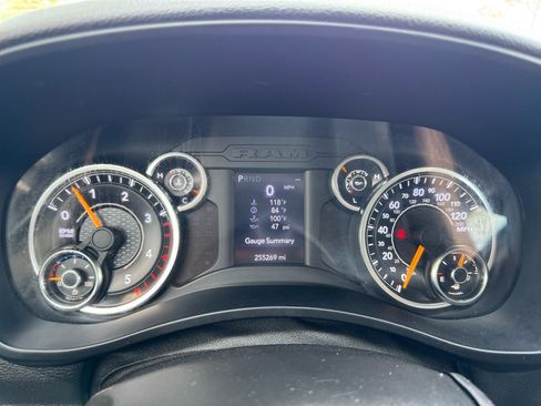 Used 2020 RAM 3500 Big Horn image 12