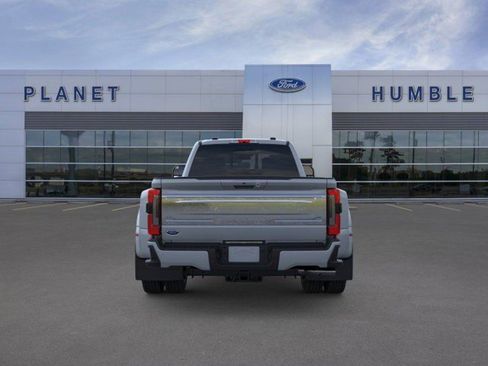 New 2026 Ford F450 Platinum w/ Platinum Plus Package image 5