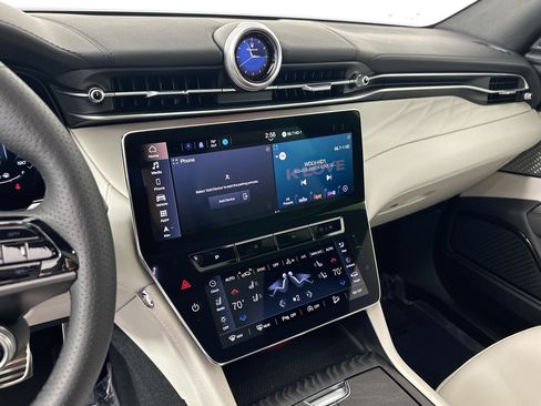 New 2026 Maserati Grecale Modena AWD/4WD image 12