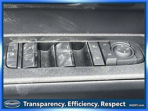 Used 2025 Toyota 4Runner TRD Off-Road image 22