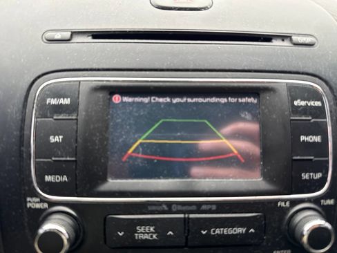 Used 2014 Kia Forte EX FWD image 21