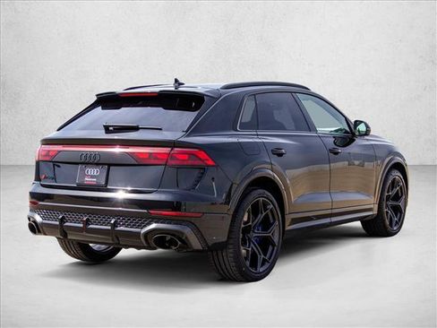 New 2026 Audi RS Q8 performance image 5