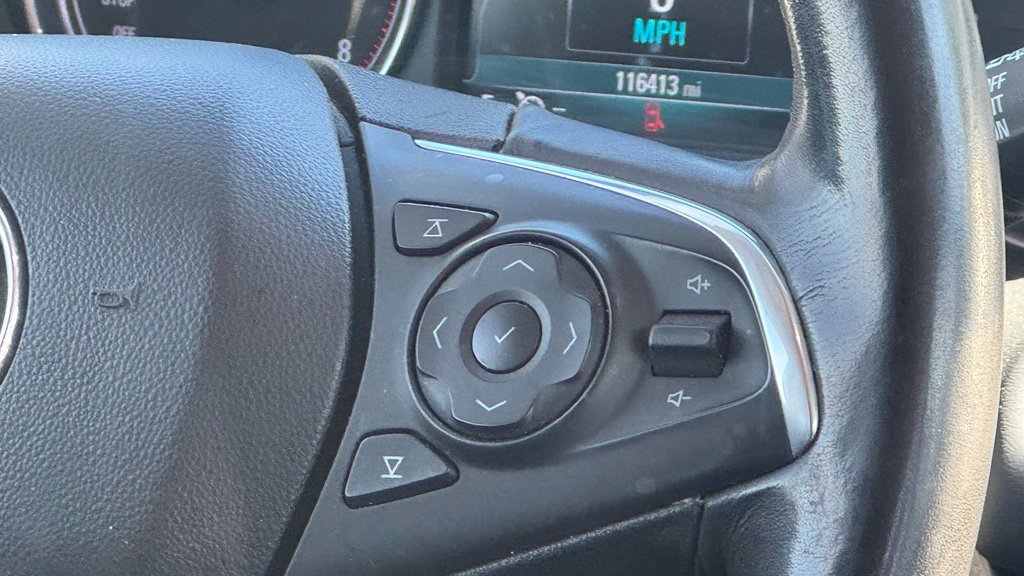 Used 2019 Buick Enclave Essence FWD image 17