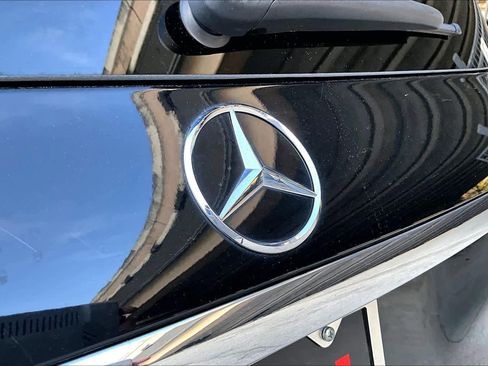 Used 2021 Mercedes-Benz GLS 450 4MATIC image 30