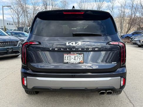 Used 2025 Kia Telluride EX AWD/4WD image 4