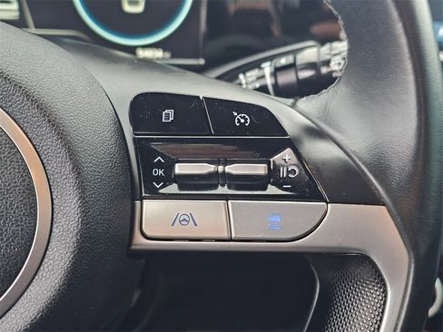 Used 2021 Hyundai Elantra SEL w/ Convenience Package image 35