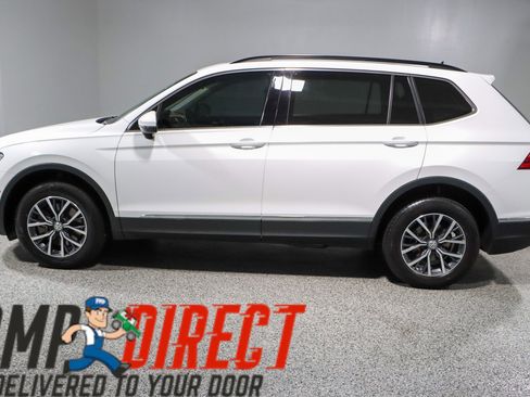 Used 2020 Volkswagen Tiguan SE image 10
