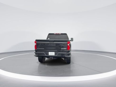 Used 2024 Chevrolet Silverado 2500 High Country AWD/4WD image 7