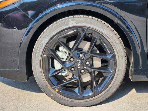 New 2025 Kia K4 GT-Line Turbo image 7