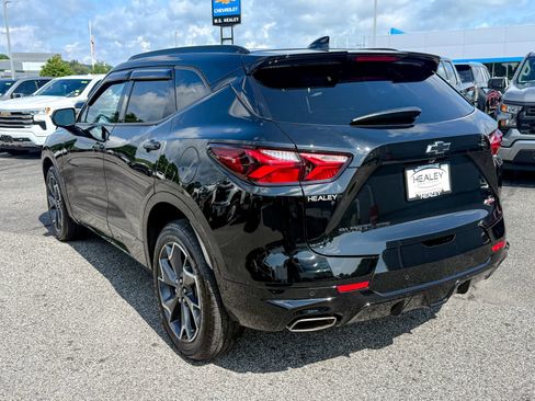 Used 2022 Chevrolet Blazer RS w/ Enhanced Convenience Package AWD/4WD image 5