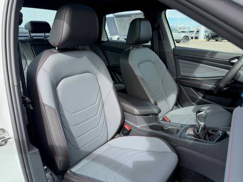 New 2026 Volkswagen Jetta GLI Autobahn FWD image 34