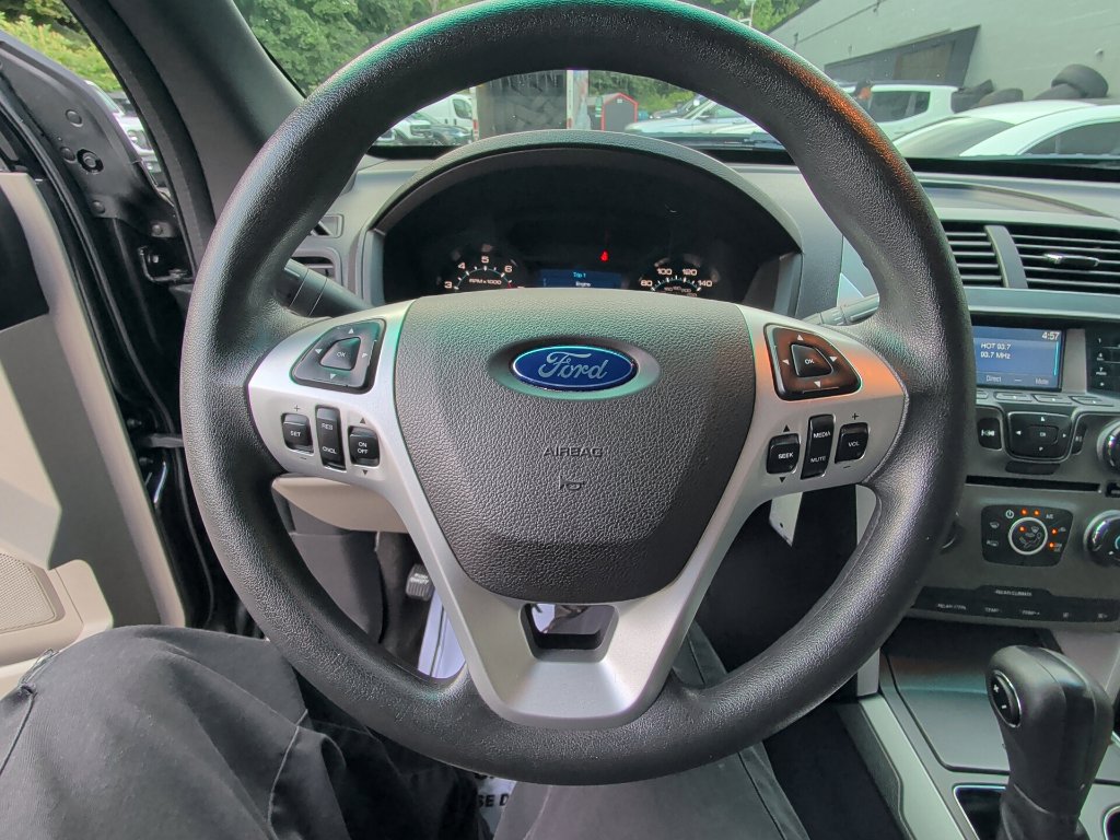 Used 2015 Ford Explorer 4WD image 21
