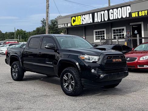 Used 2016 Toyota Tacoma TRD Sport w/ Towing Package RWD image 4