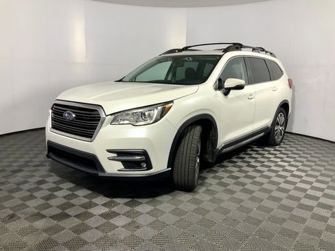 Used 2021 Subaru Ascent Limited w/ Technology Package image 9