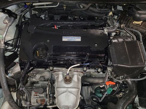 Used 2016 Honda Accord EX-L image 30