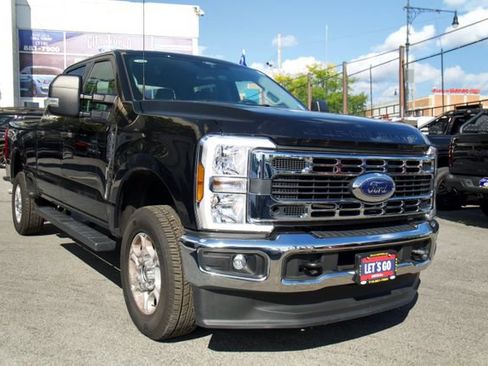 Used 2026 Ford F250 XLT AWD/4WD image 1