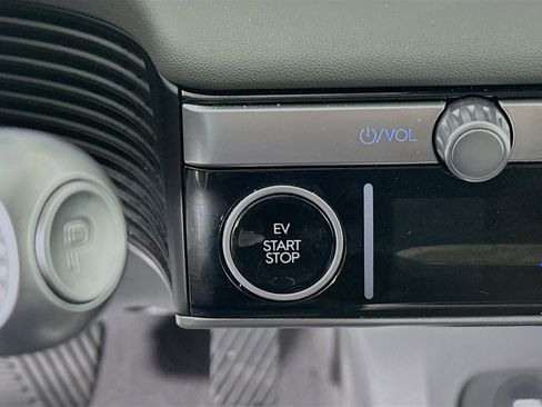 Used 2024 Hyundai Ioniq 5 SEL image 20