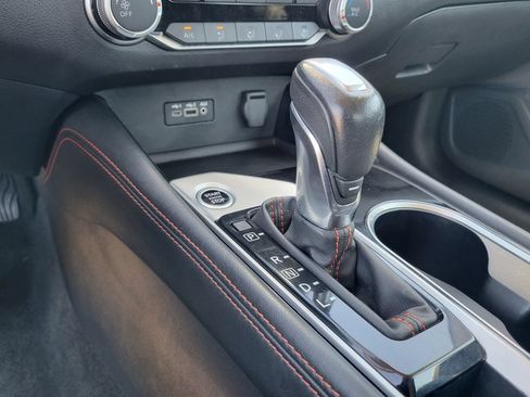 Used 2024 Nissan Altima 2.5 SR FWD image 31