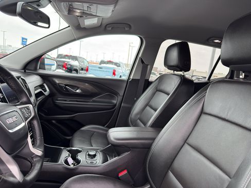 Certified 2024 GMC Terrain SLT image 26