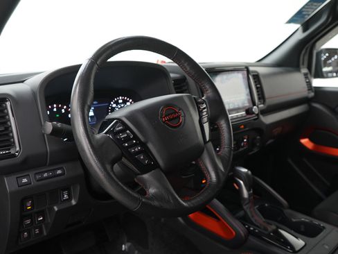 Used 2022 Nissan Frontier PRO-4X AWD/4WD image 27