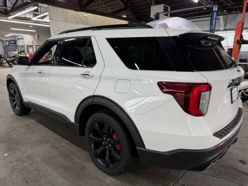 Used 2020 Ford Explorer ST w/ ST Street Pack AWD/4WD image 2