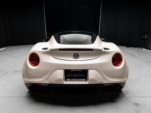 Used 2015 Alfa Romeo 4C Coupe w/ Leather Interior Group image 12