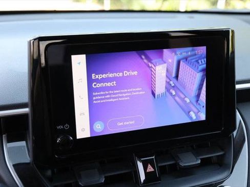 Certified 2025 Toyota Corolla Cross LE FWD image 16