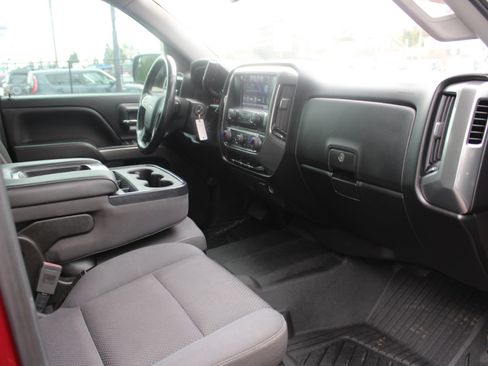 Used 2018 Chevrolet Silverado 1500 LT w/ Texas Edition image 15