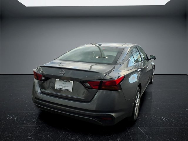 Certified 2025 Nissan Altima 2.5 S FWD image 9
