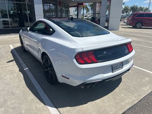 Used 2022 Ford Mustang GT Premium w/ Equipment Group 401A image 6
