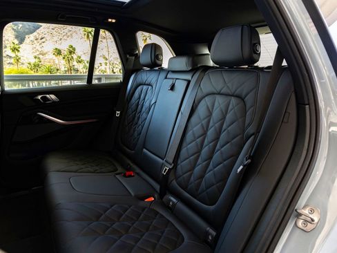 New 2026 BMW X5 xDrive50e image 24