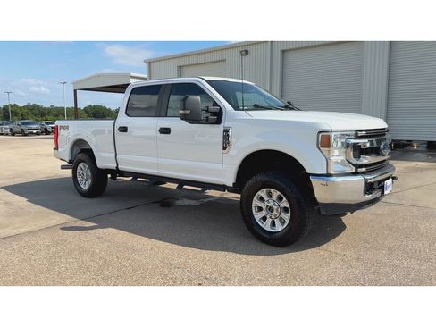 Used 2022 Ford F250 XL w/ STX Appearance Package AWD/4WD image 2