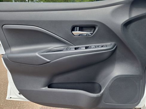 Used 2025 Nissan Versa SV w/ Trunk Package FWD image 26