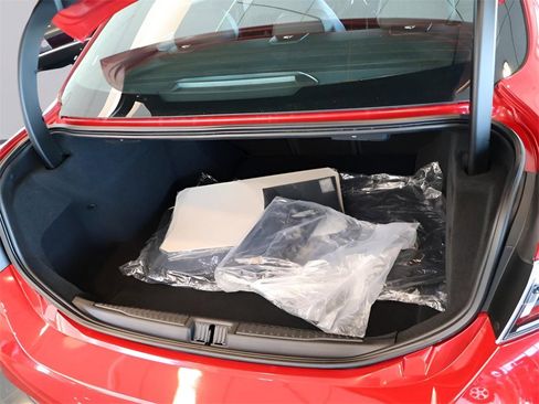 New 2025 Alfa Romeo Giulia AWD w/ Driving Assist Package image 18