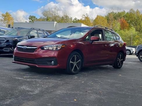 Used 2021 Subaru Impreza 2.0i Premium image 8