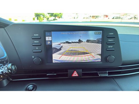 Certified 2025 Hyundai Elantra Sport FWD image 23