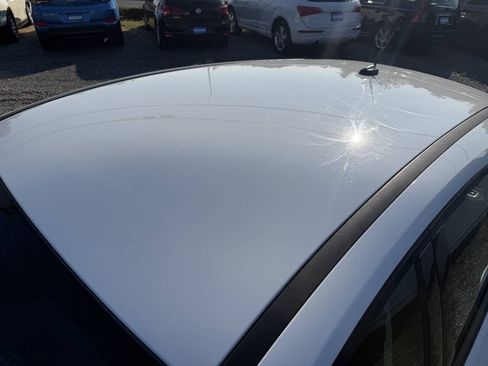 Used 2016 Ford Focus SE FWD image 12